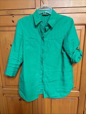 Loro Piana Vibrant Green linen blouse